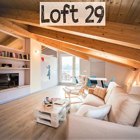 Loft 29 Mansardato Con Ampio Terrazzo Bussoleno Eksteriør bilde