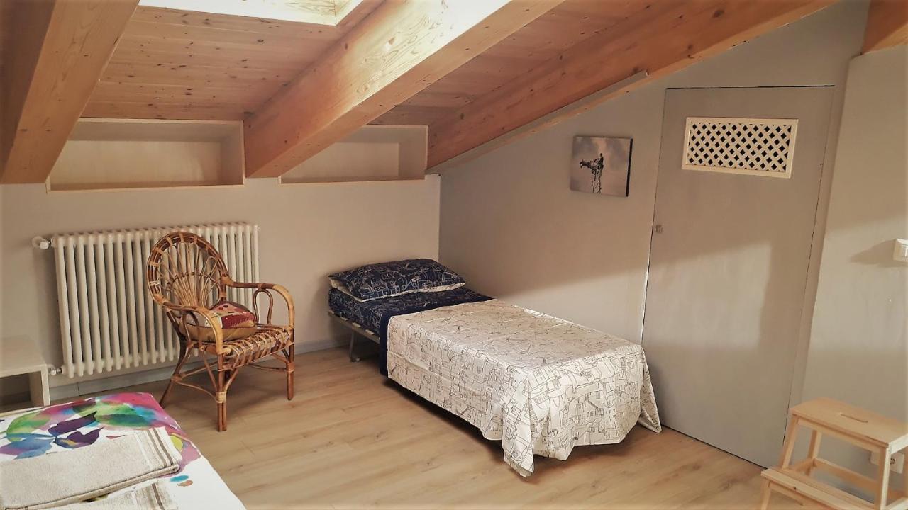 Loft 29 Mansardato Con Ampio Terrazzo Bussoleno Eksteriør bilde