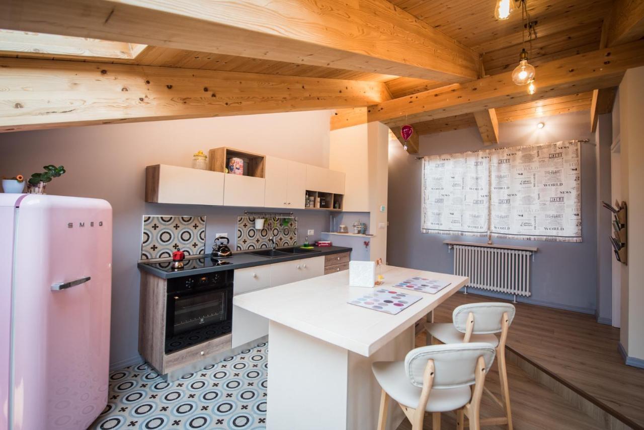 Loft 29 Mansardato Con Ampio Terrazzo Bussoleno Eksteriør bilde