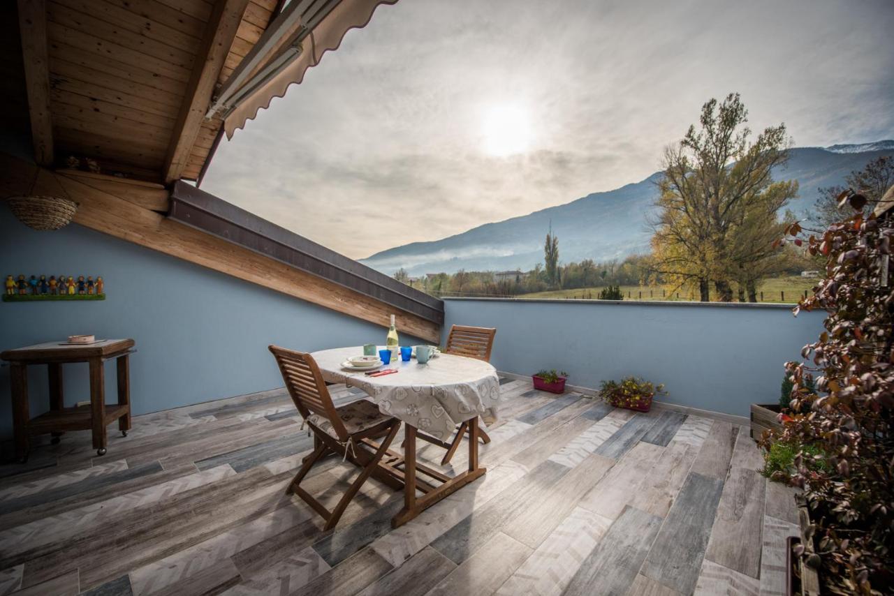 Loft 29 Mansardato Con Ampio Terrazzo Bussoleno Eksteriør bilde