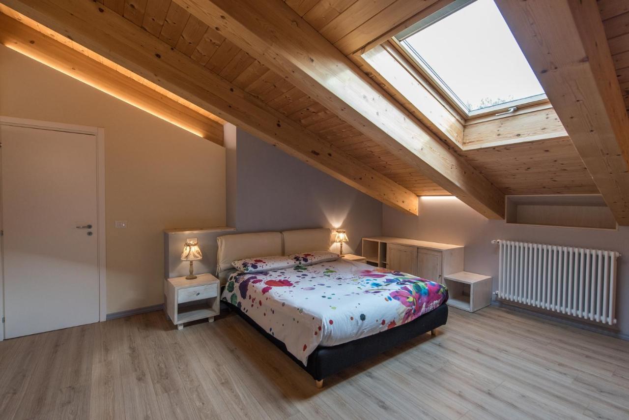 Loft 29 Mansardato Con Ampio Terrazzo Bussoleno Eksteriør bilde